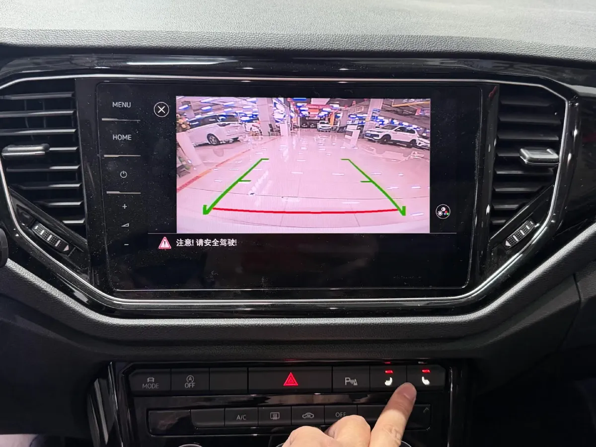 2022 Volkswagen T-Roc 1.4T 150HP L4 7DCT,autocango,china used car exporter,china ev exporter,chinese used car exporter,chinese used ev exporter