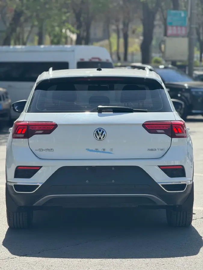 2020 Volkswagen T-Roc 1.4T 150HP L4 7DCT,autocango,china used car exporter,china ev exporter,chinese used car exporter,chinese used ev exporter