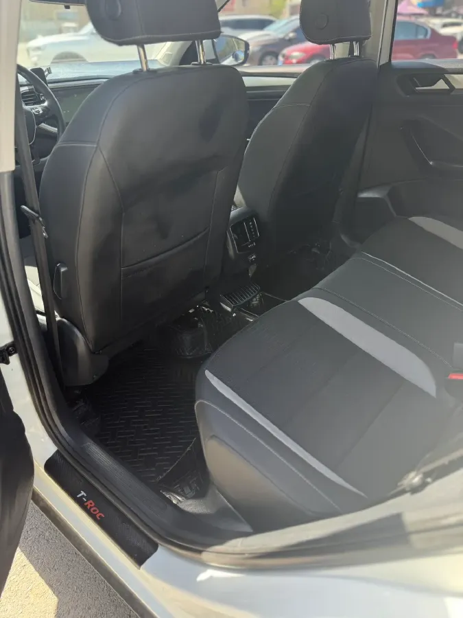 2020 Volkswagen T-Roc 1.4T 150HP L4 7DCT,autocango,china used car exporter,china ev exporter,chinese used car exporter,chinese used ev exporter