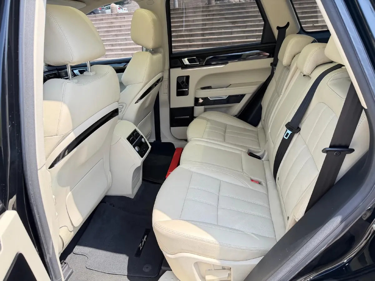 2018 Zotye T800 2.0T 231HP L4 6DCT,autocango,china used car exporter,china ev exporter,chinese used car exporter,chinese used ev exporter