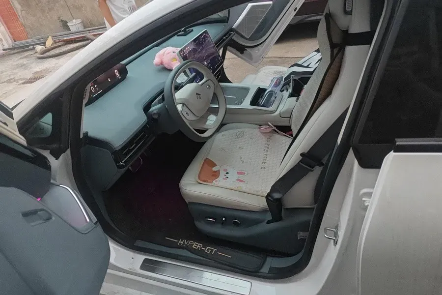 2023 HYPTEC GT BEV 60KWH,autocango,china used car exporter,china ev exporter,chinese used car exporter,chinese used ev exporter