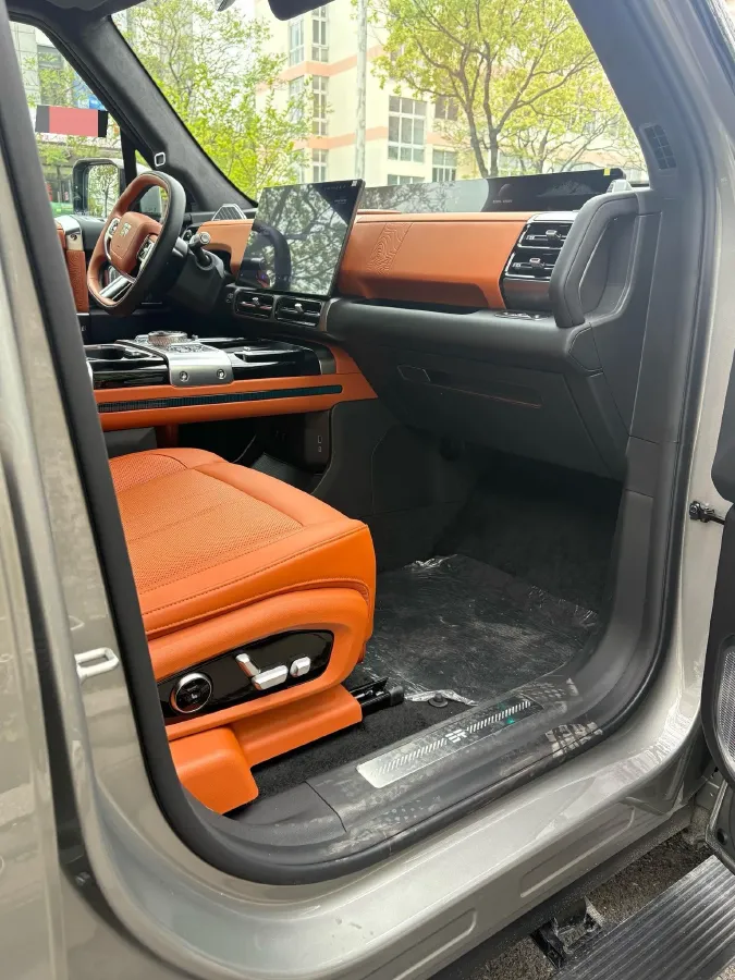 2025 Jetour Zongheng G700 2.0T 211HP L4 2DHT PHEV,autocango,china used car exporter,china ev exporter,chinese used car exporter,chinese used ev exporter