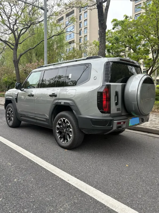 2025 Jetour Zongheng G700 2.0T 211HP L4 2DHT PHEV,autocango,china used car exporter,china ev exporter,chinese used car exporter,chinese used ev exporter
