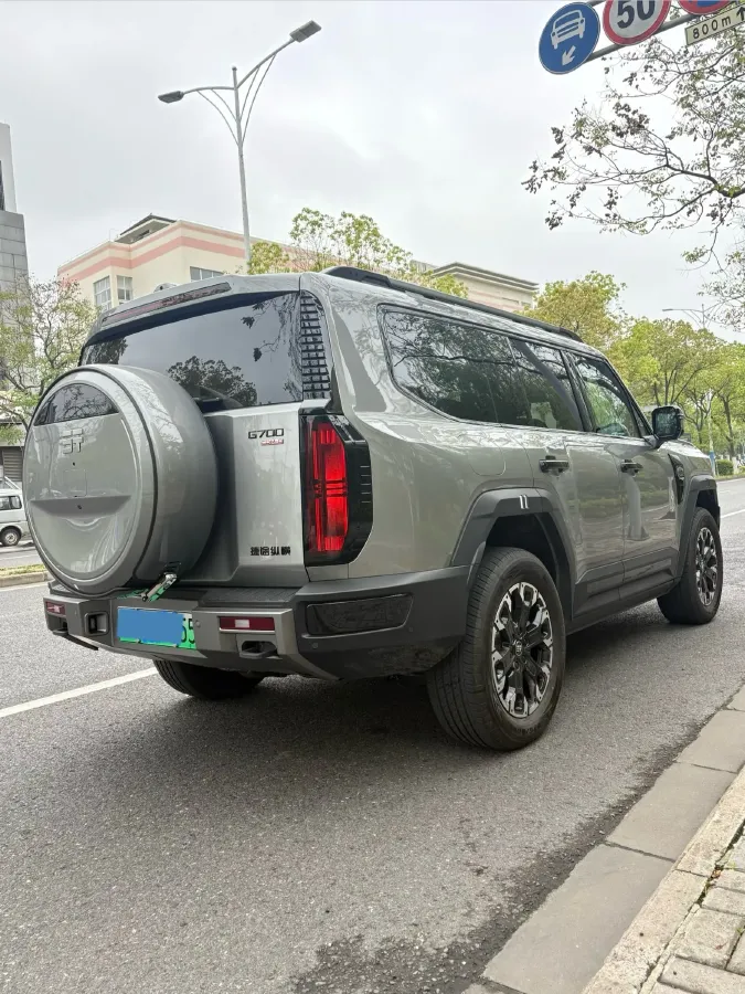 2025 Jetour Zongheng G700 2.0T 211HP L4 2DHT PHEV,autocango,china used car exporter,china ev exporter,chinese used car exporter,chinese used ev exporter