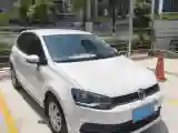 2016 Volkswagen Polo 1.4L 90HP L4 6AT