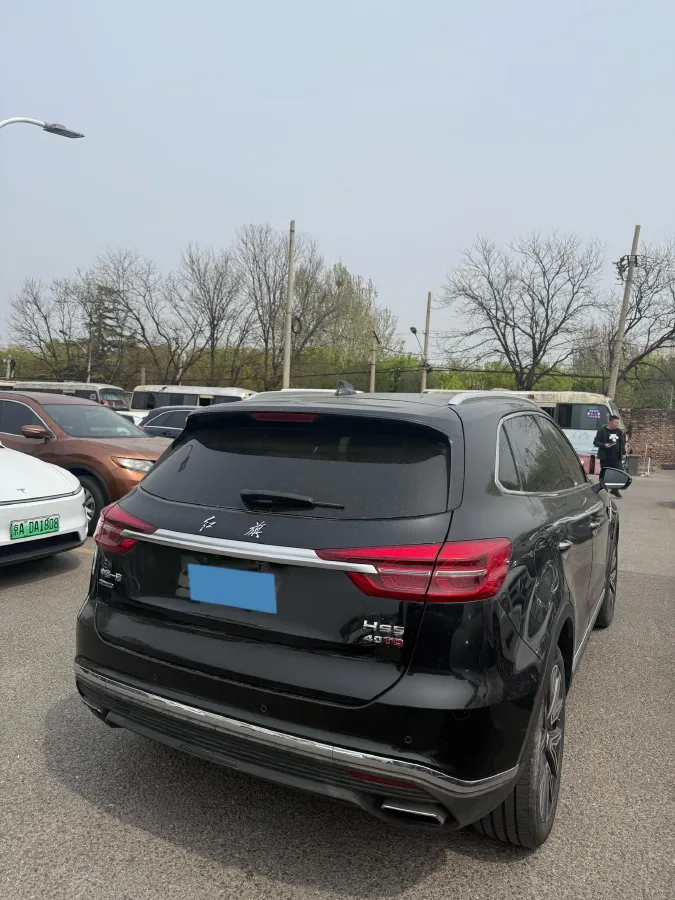 2022 HongQi HS5 2.0T 224HP L4 6AT,autocango,china used car exporter,china ev exporter,chinese used car exporter,chinese used ev exporter