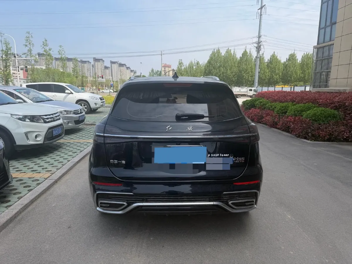 2023 HongQi HS5 2.0T 252HP L4 8AT,autocango,china used car exporter,china ev exporter,chinese used car exporter,chinese used ev exporter