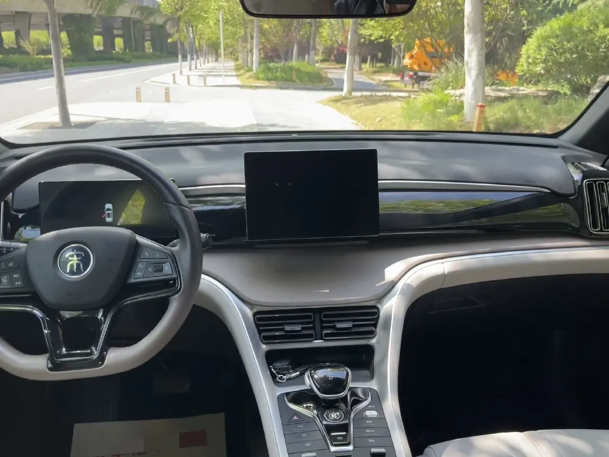 2024 BYD Song Pro 1.5L 110HP L4 E-CVT PHEV 12.9KWH,autocango,china used car exporter,china ev exporter,chinese used car exporter,chinese used ev exporter