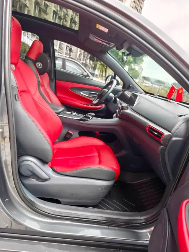 2021 ChangAn UNI-T 1.5T 180HP L4 7DCT,autocango,china used car exporter,china ev exporter,chinese used car exporter,chinese used ev exporter