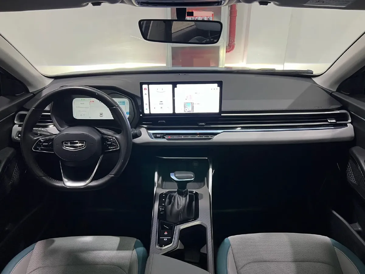 2023 Geely Emgrand 1.5L 127HP L4 CVT,autocango,china used car exporter,china ev exporter,chinese used car exporter,chinese used ev exporter