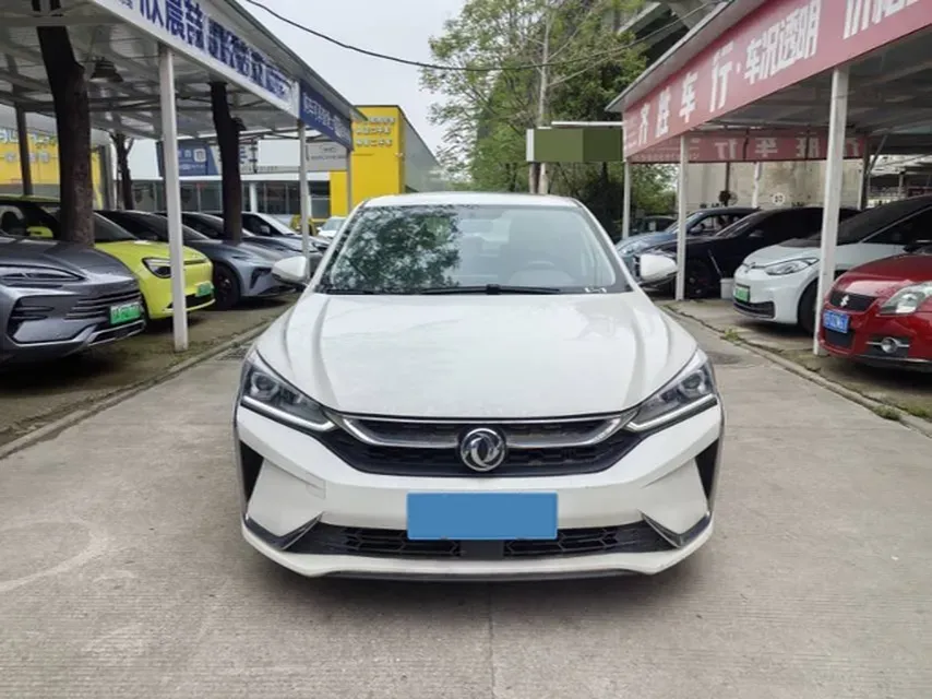 2020 DongFeng Aeolus YiXuan 1.0T 125HP L3 6DCT,autocango,china used car exporter,china ev exporter,chinese used car exporter,chinese used ev exporter