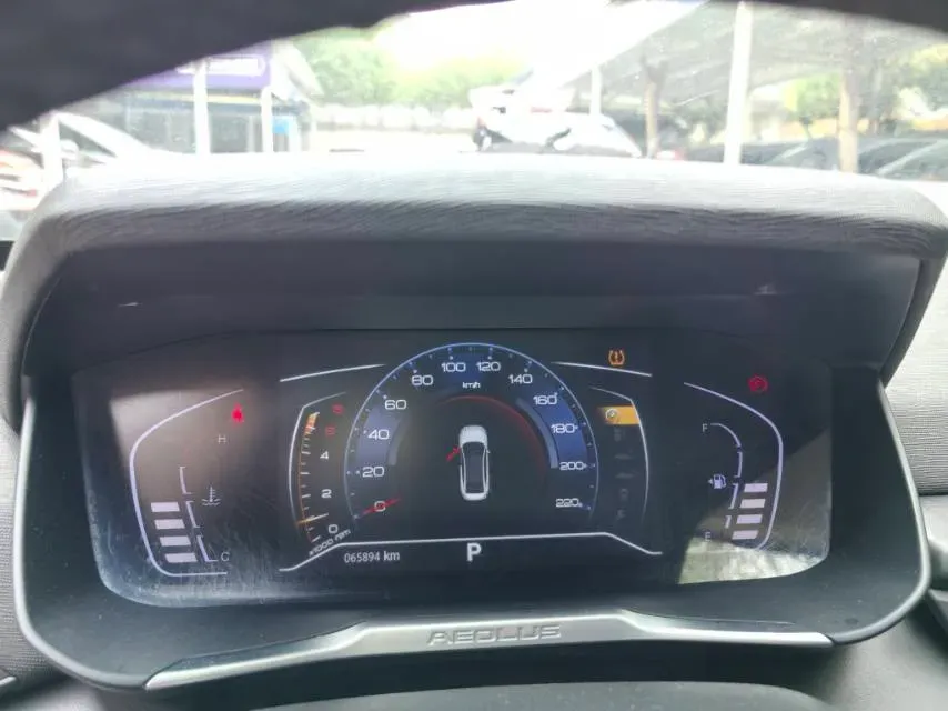 2020 DongFeng Aeolus YiXuan 1.0T 125HP L3 6DCT,autocango,china used car exporter,china ev exporter,chinese used car exporter,chinese used ev exporter