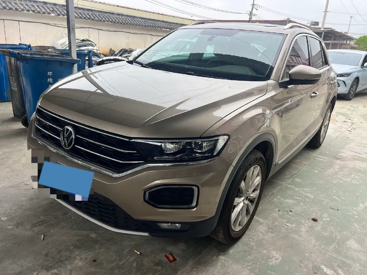 2022 Volkswagen T-Roc 1.4T 150HP L4 7DCT,autocango,china used car exporter,china ev exporter,chinese used car exporter,chinese used ev exporter