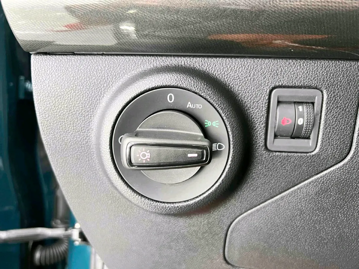 2022 Jetta VS7 1.4T 150HP L4 6AT,autocango,china used car exporter,china ev exporter,chinese used car exporter,chinese used ev exporter