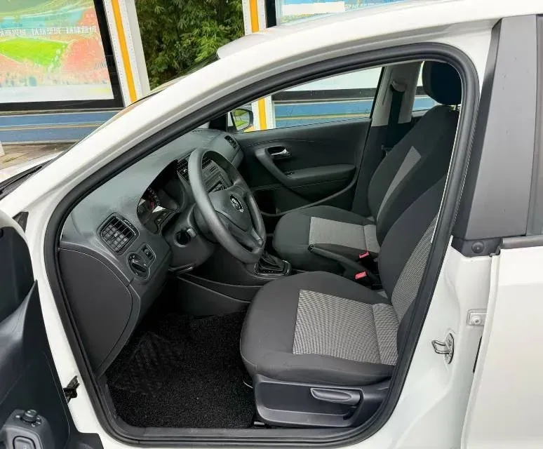 2016 Volkswagen Polo 1.4L 90HP L4 6AT,autocango,china used car exporter,china ev exporter,chinese used car exporter,chinese used ev exporter