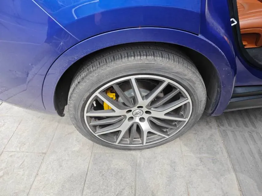 2021 Maserati Levante 3.0T 350HP V6 8AT,autocango,china used car exporter,china ev exporter,chinese used car exporter,chinese used ev exporter