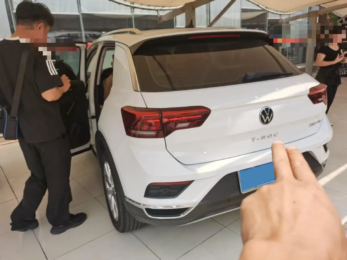 2021 Volkswagen T-Roc 1.4T 150HP L4 7DCT,autocango,china used car exporter,china ev exporter,chinese used car exporter,chinese used ev exporter