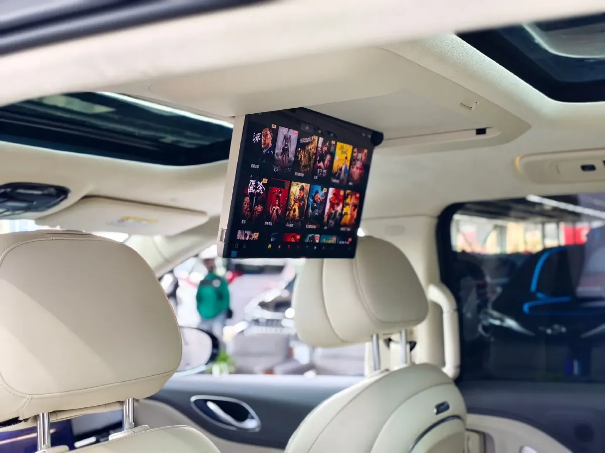 2025 Voyah Dream 1.5T 150HP L4 PHEV 41.7KWH,autocango,china used car exporter,china ev exporter,chinese used car exporter,chinese used ev exporter