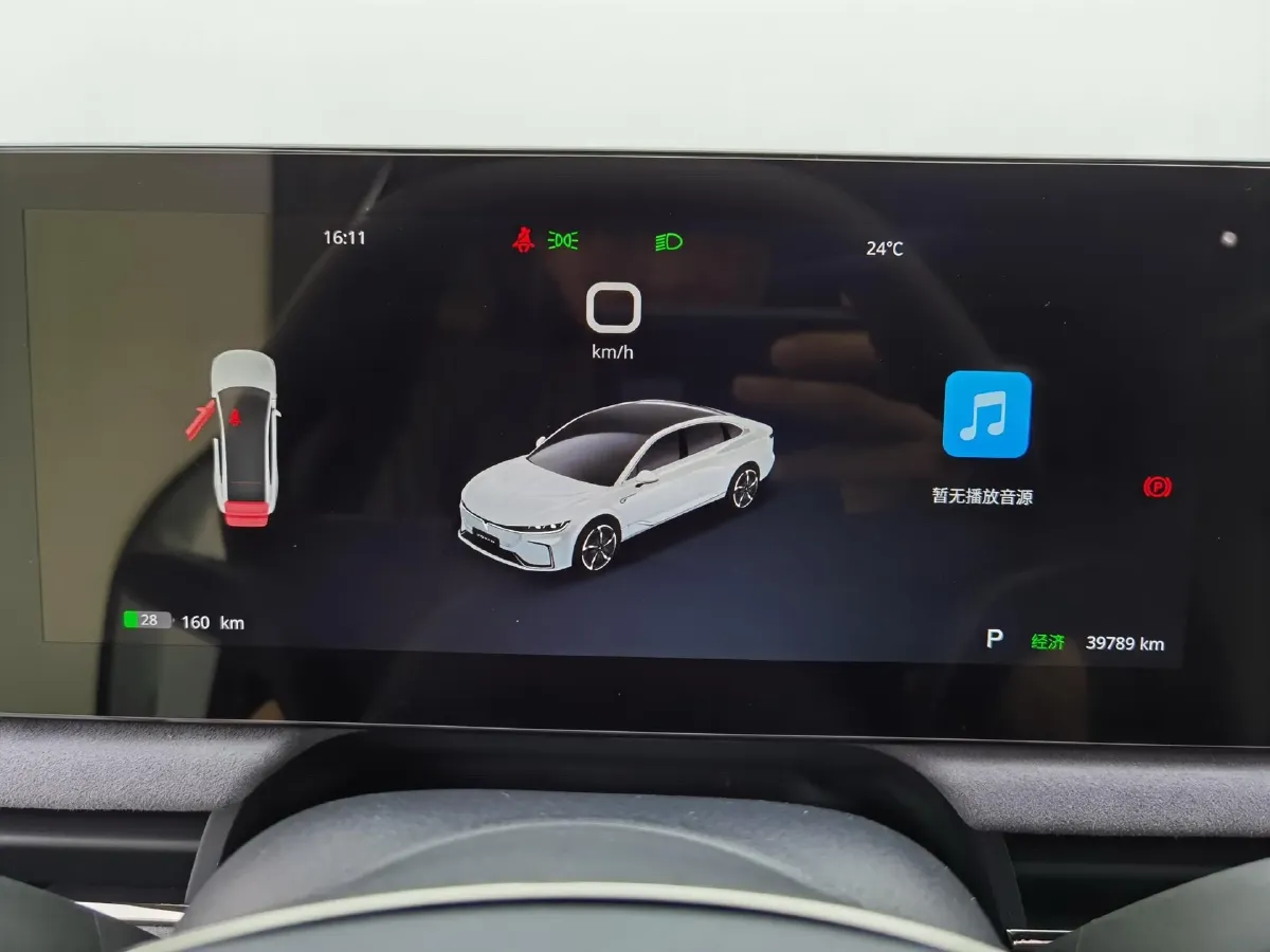 2023 Voyah ZhuiGuang BEV 82.11KWH,autocango,china used car exporter,china ev exporter,chinese used car exporter,chinese used ev exporter