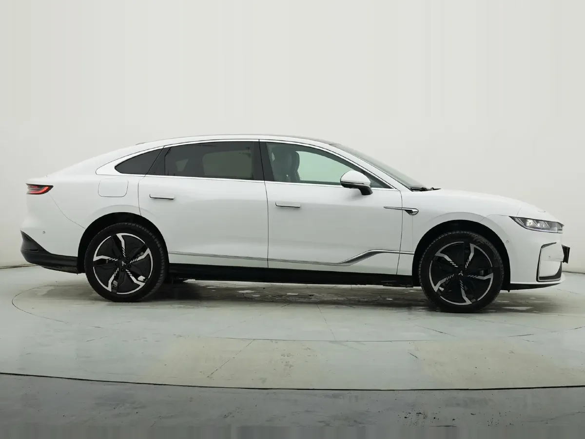 2023 Voyah ZhuiGuang BEV 82.11KWH,autocango,china used car exporter,china ev exporter,chinese used car exporter,chinese used ev exporter