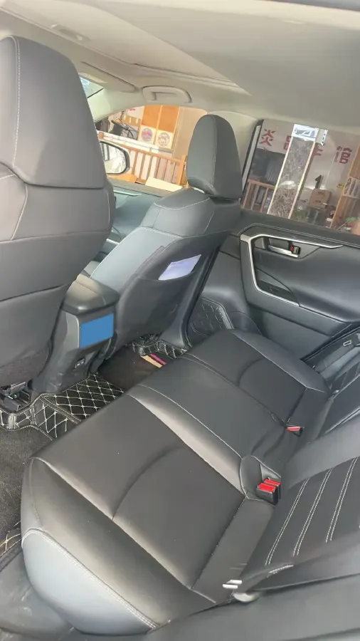 2022 Toyota RAV4 2.0L 171HP L4 CVT,autocango,china used car exporter,china ev exporter,chinese used car exporter,chinese used ev exporter