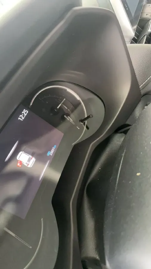 2022 Toyota RAV4 2.0L 171HP L4 CVT,autocango,china used car exporter,china ev exporter,chinese used car exporter,chinese used ev exporter