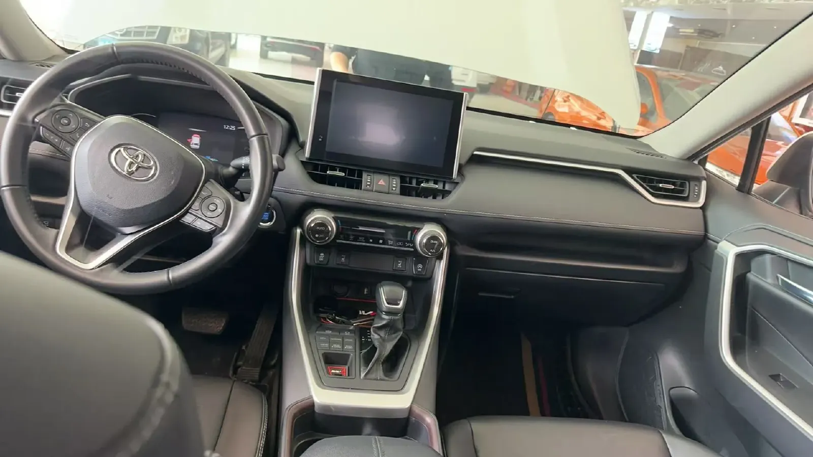 2022 Toyota RAV4 2.0L 171HP L4 CVT,autocango,china used car exporter,china ev exporter,chinese used car exporter,chinese used ev exporter