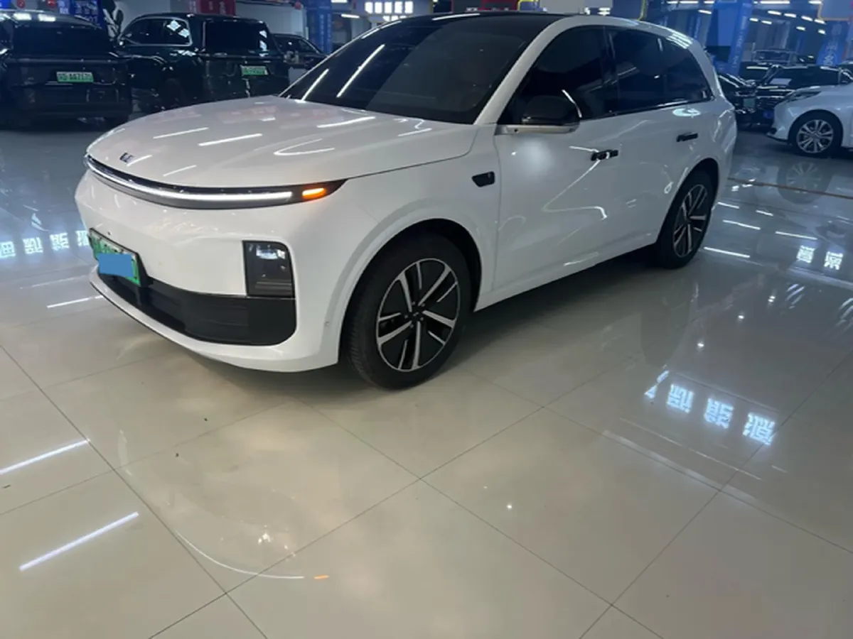 2024 Li L6 Range Extended 154HP L4 REEV 36.8KWH,autocango,china used car exporter,china ev exporter,chinese used car exporter,chinese used ev exporter