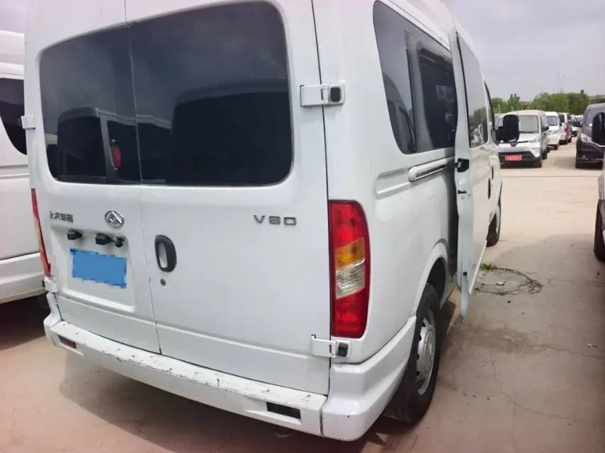 2021 MAXUS XinTu V80 2.0T 139HP L4 6MT,autocango,china used car exporter,china ev exporter,chinese used car exporter,chinese used ev exporter