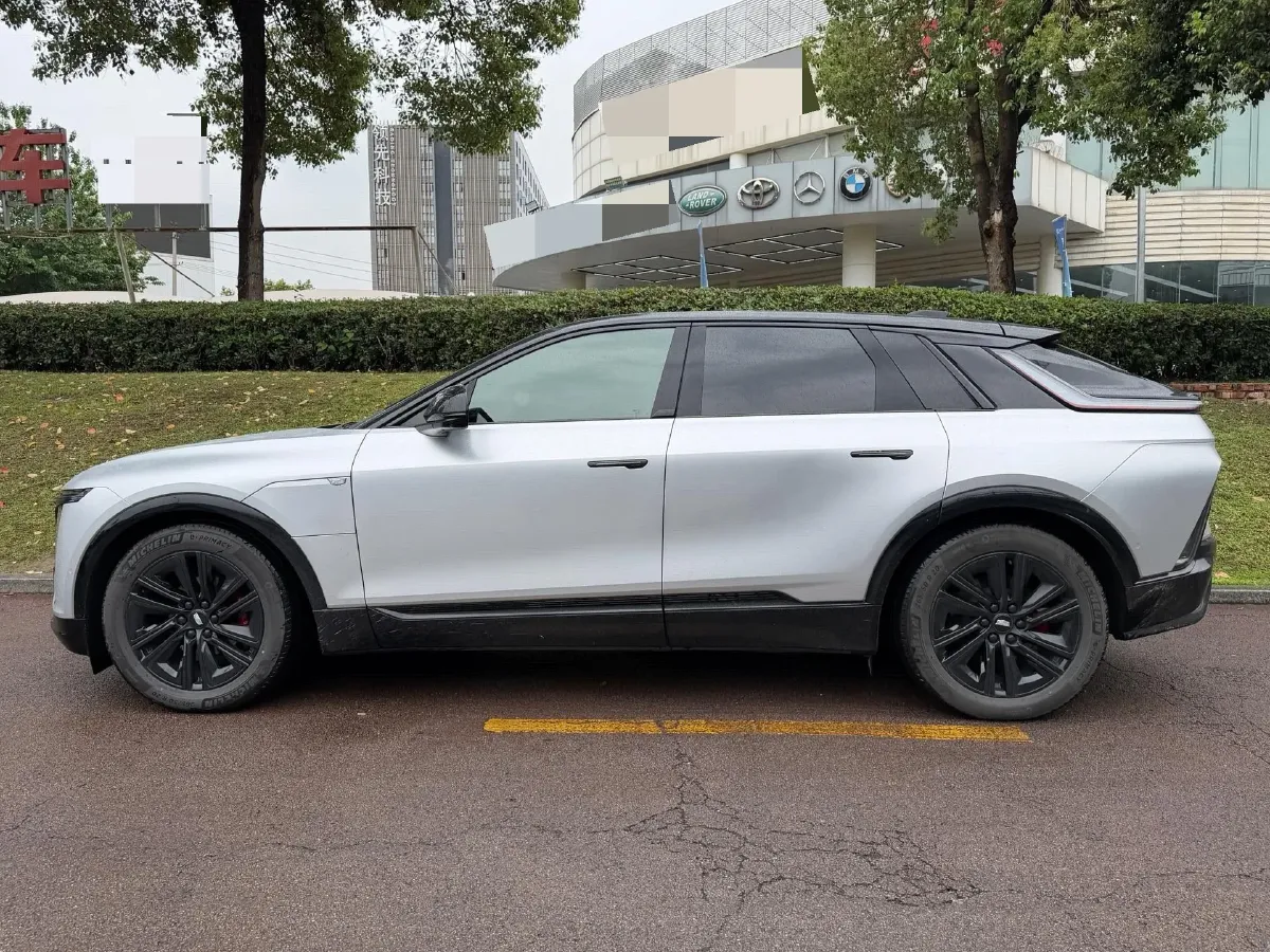 2022 Cadillac CT6 2.0T 237HP L4 10AT,autocango,china used car exporter,china ev exporter,chinese used car exporter,chinese used ev exporter