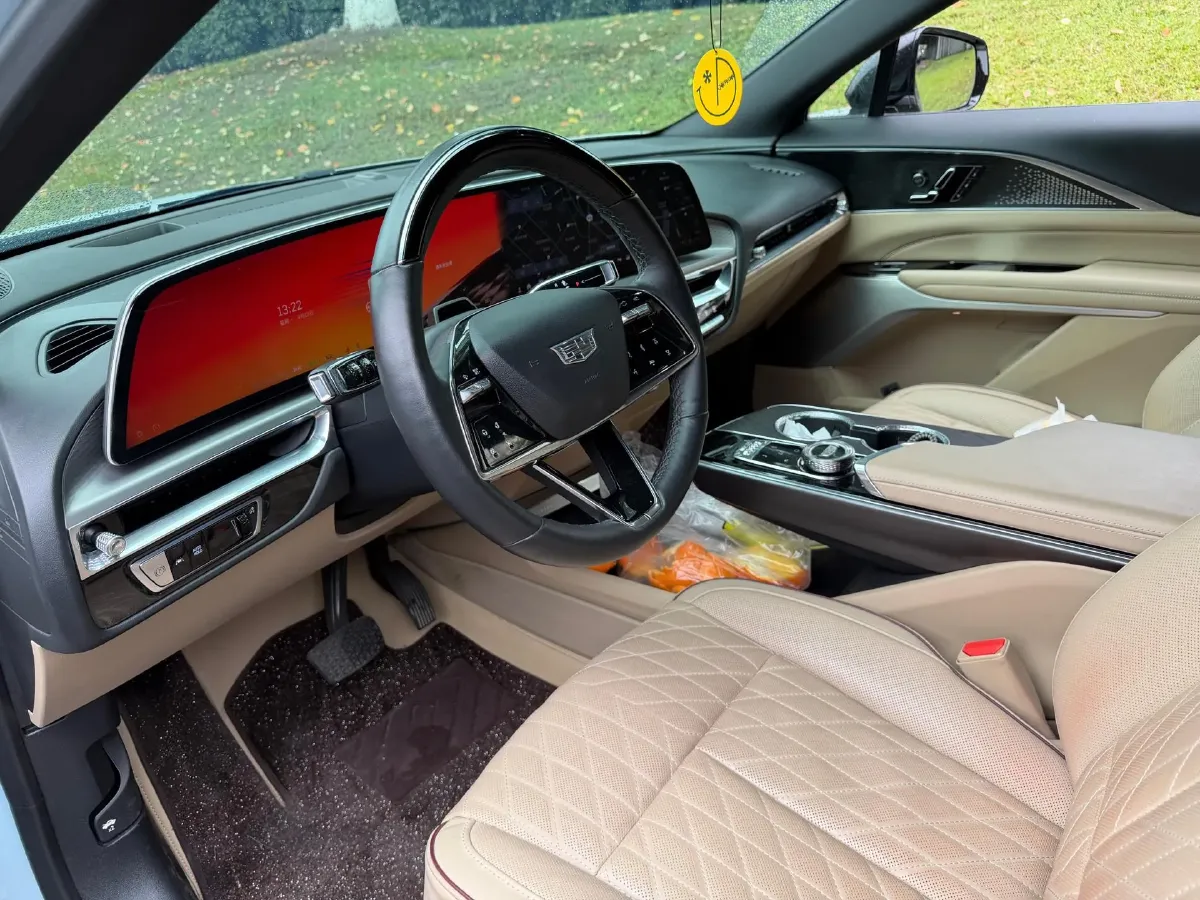 2022 Cadillac CT6 2.0T 237HP L4 10AT,autocango,china used car exporter,china ev exporter,chinese used car exporter,chinese used ev exporter