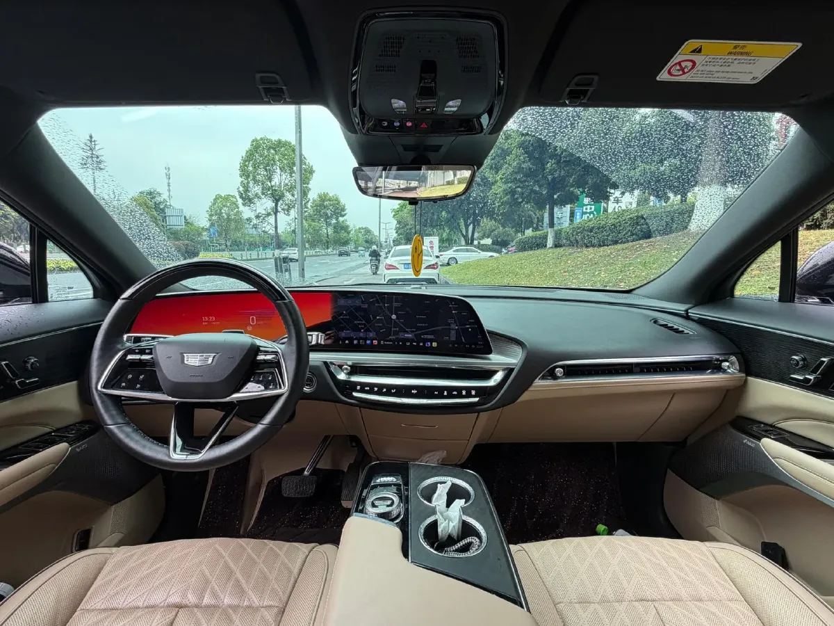 2022 Cadillac CT6 2.0T 237HP L4 10AT,autocango,china used car exporter,china ev exporter,chinese used car exporter,chinese used ev exporter