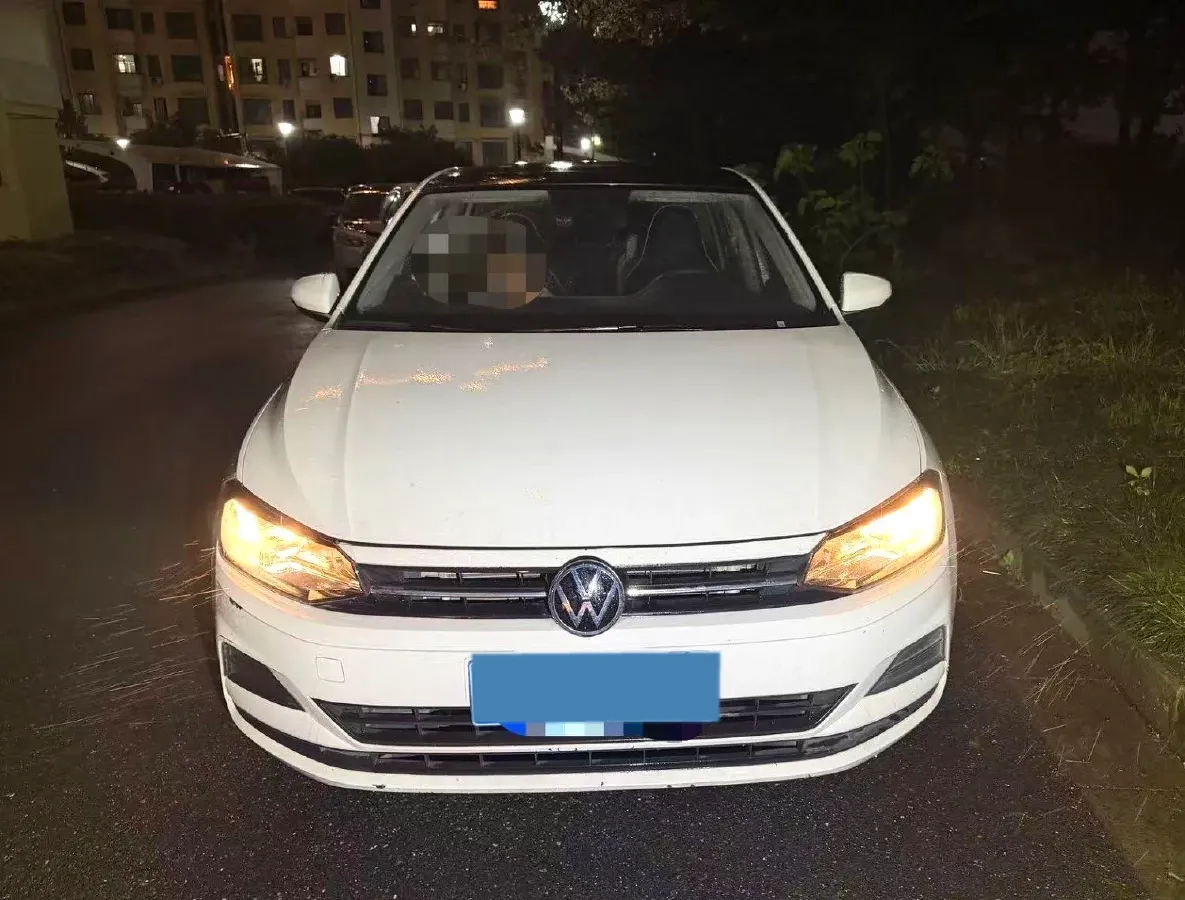 2023 Volkswagen Polo 1.5L 113HP L4 6AT,autocango,china used car exporter,china ev exporter,chinese used car exporter,chinese used ev exporter