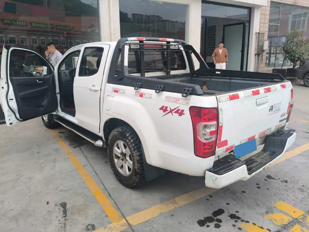 2018 Isuzu Jim 2.8T 116HP L4 5MT,autocango,china used car exporter,china ev exporter,chinese used car exporter,chinese used ev exporter