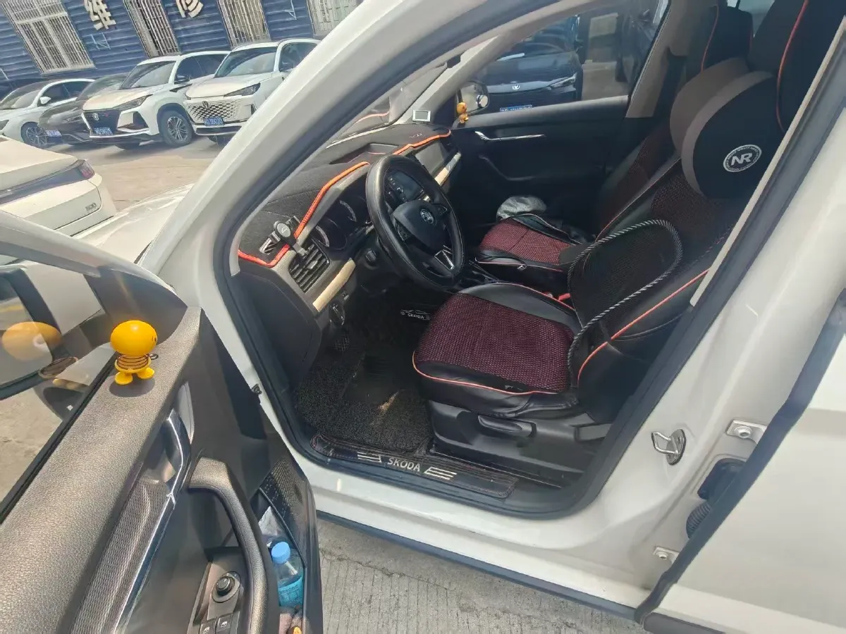 2018 Skoda Rapid Spaceback 1.4T 131HP L4 7DCT,autocango,china used car exporter,china ev exporter,chinese used car exporter,chinese used ev exporter