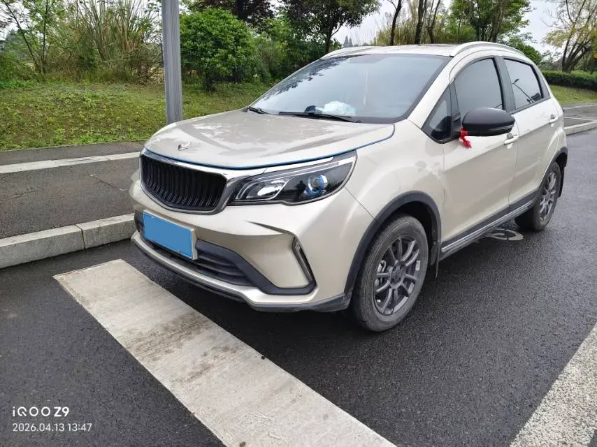 2022 Livan X3 PRO 1.5L 113HP L4 5MT,autocango,china used car exporter,china ev exporter,chinese used car exporter,chinese used ev exporter
