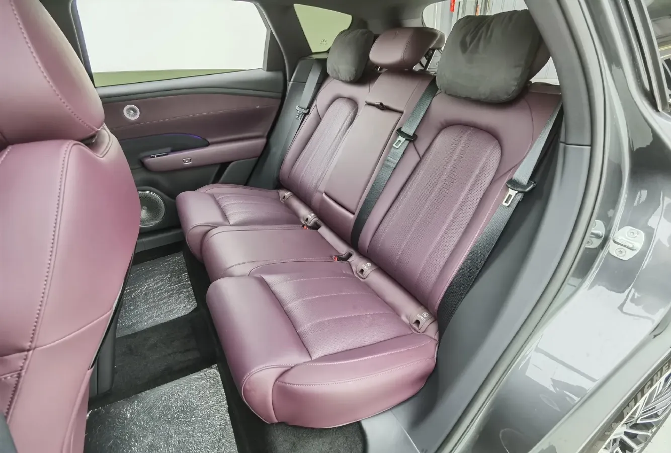 2025 Voyah FREE REEV 129HP REEV,autocango,china used car exporter,china ev exporter,chinese used car exporter,chinese used ev exporter