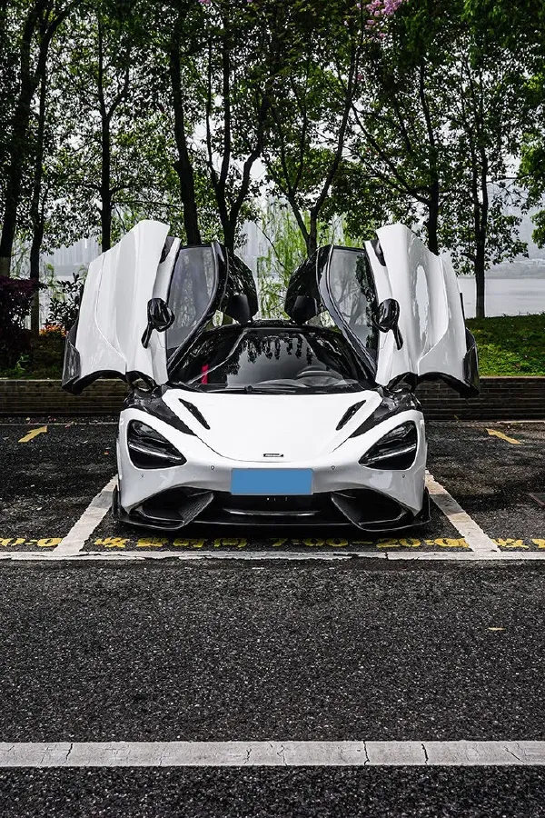 2017 McLaren 720S 4.0T 720HP V8 7DCT,autocango,china used car exporter,china ev exporter,chinese used car exporter,chinese used ev exporter