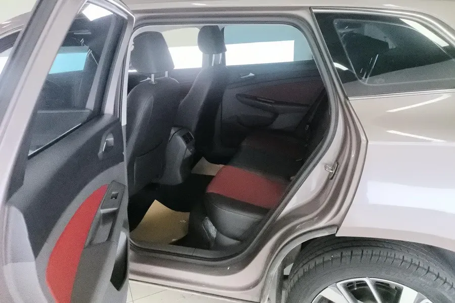 2020 Jetta VS7 1.4T 150HP L4 6AT,autocango,china used car exporter,china ev exporter,chinese used car exporter,chinese used ev exporter