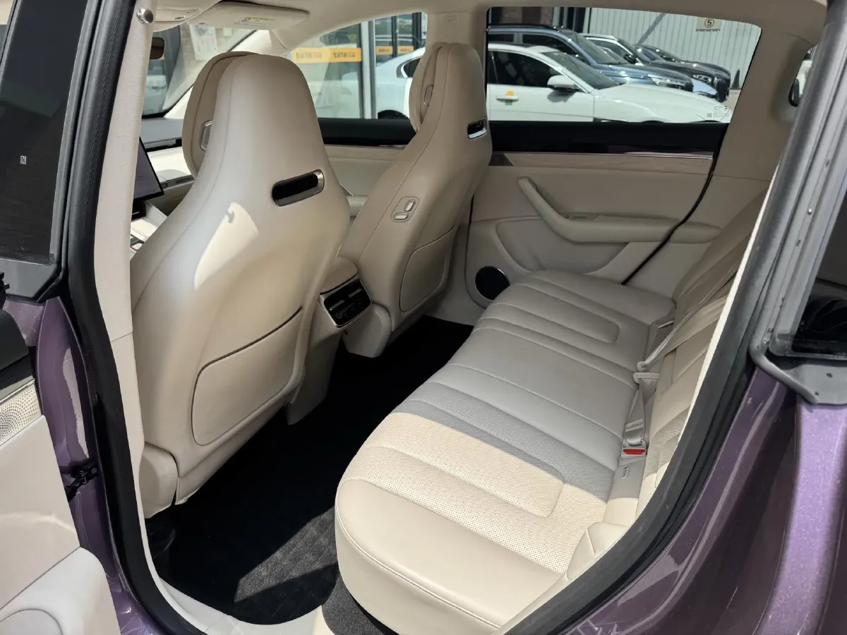 2024 HIMA R7 BEV 100KWH,autocango,china used car exporter,china ev exporter,chinese used car exporter,chinese used ev exporter