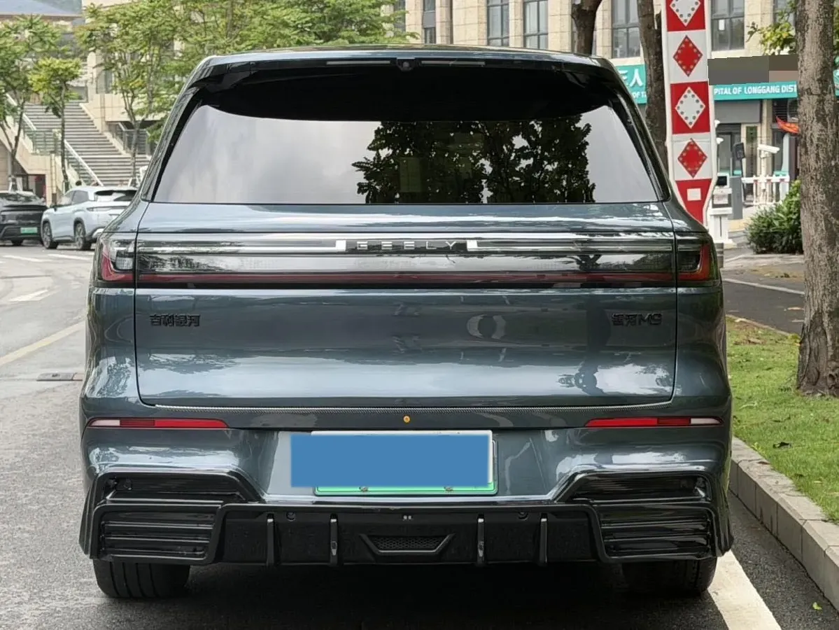 2025 Volkswagen Tiguan L 2.0T 220HP L4 7DCT,autocango,china used car exporter,china ev exporter,chinese used car exporter,chinese used ev exporter