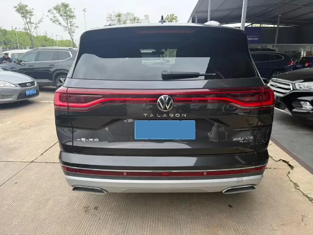 2023 Volkswagen Talagon 2.0T 220HP L4 7DCT,autocango,china used car exporter,china ev exporter,chinese used car exporter,chinese used ev exporter