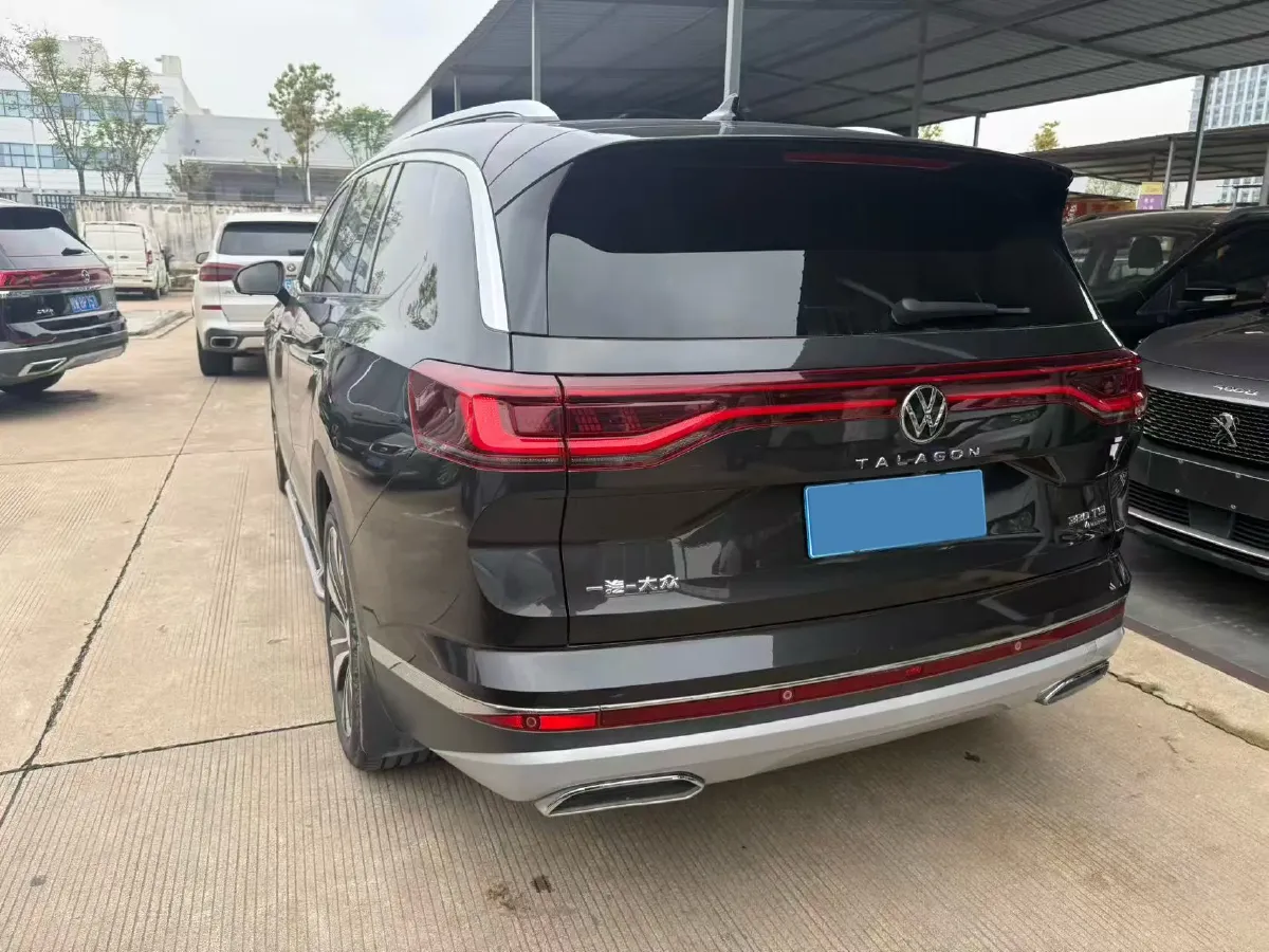 2023 Volkswagen Talagon 2.0T 220HP L4 7DCT,autocango,china used car exporter,china ev exporter,chinese used car exporter,chinese used ev exporter