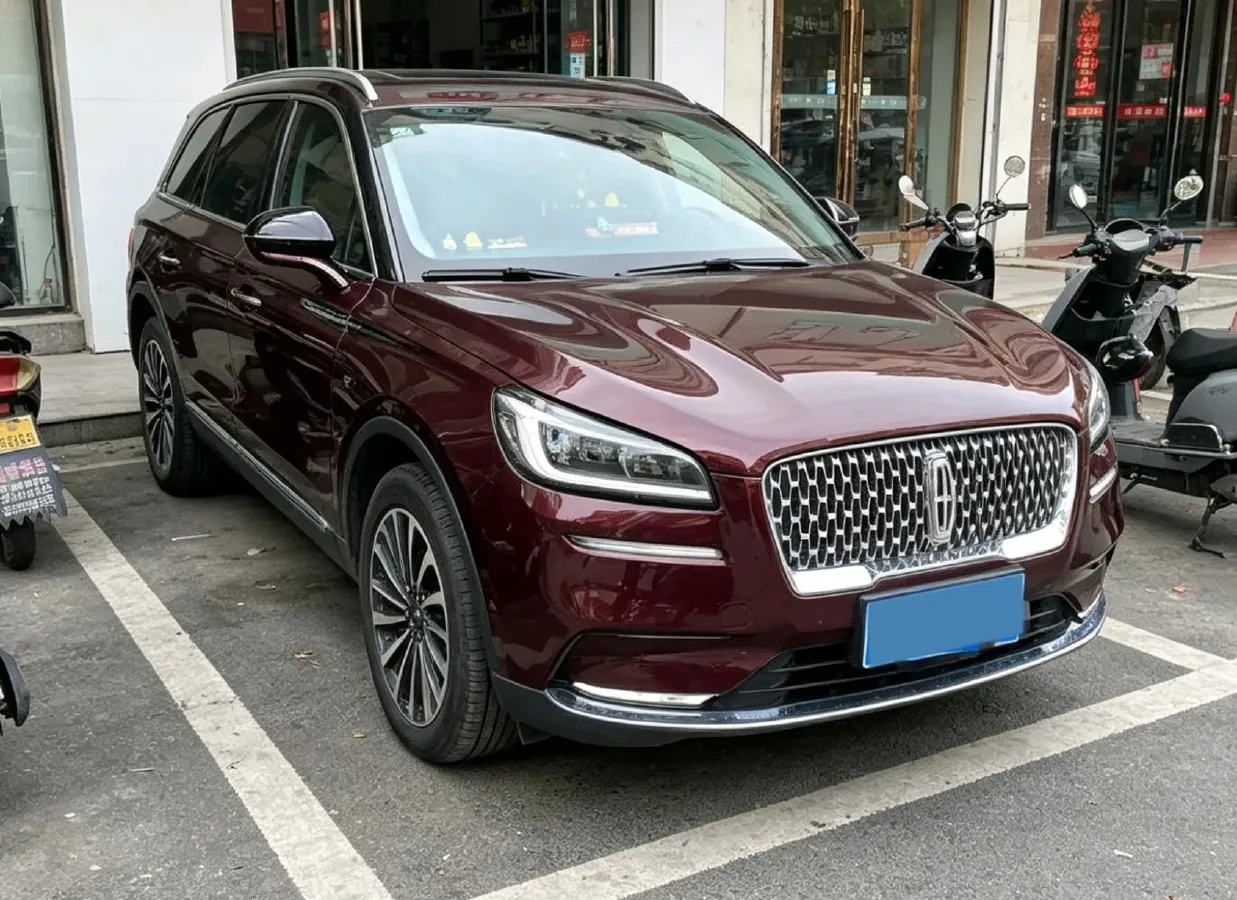2022 Lincoln Corsair 2.0T 245HP L4 8AT,autocango,china used car exporter,china ev exporter,chinese used car exporter,chinese used ev exporter