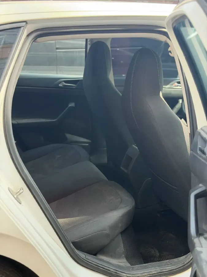 2021 Haval H6 1.5T 169HP L4 7DCT,autocango,china used car exporter,china ev exporter,chinese used car exporter,chinese used ev exporter