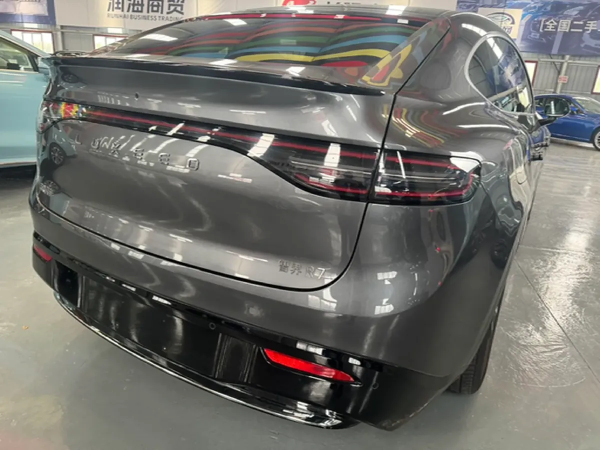 2025 Luxeed R7 REEV 156HP REEV 37KWH,autocango,china used car exporter,china ev exporter,chinese used car exporter,chinese used ev exporter