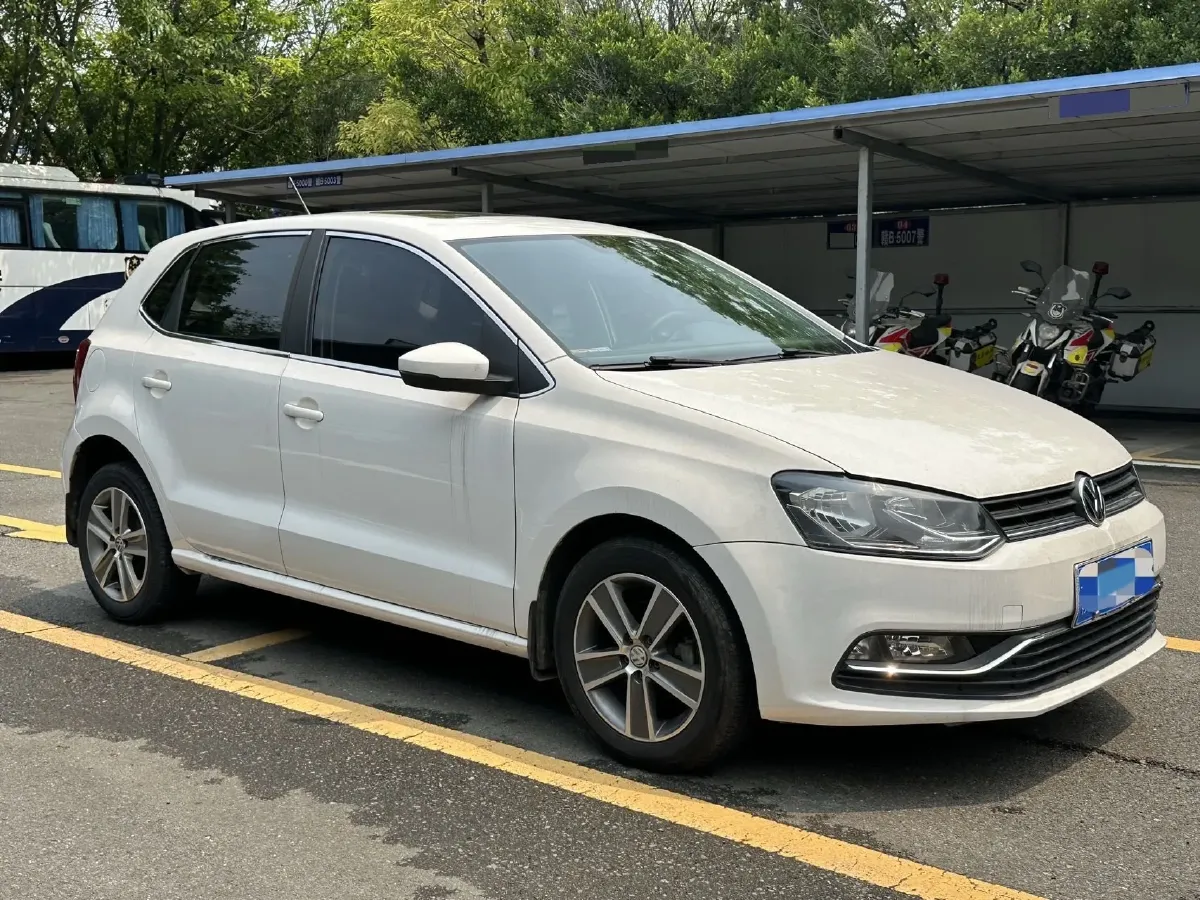 2016 Volkswagen Polo 1.6L 110HP L4 6AT,autocango,china used car exporter,china ev exporter,chinese used car exporter,chinese used ev exporter