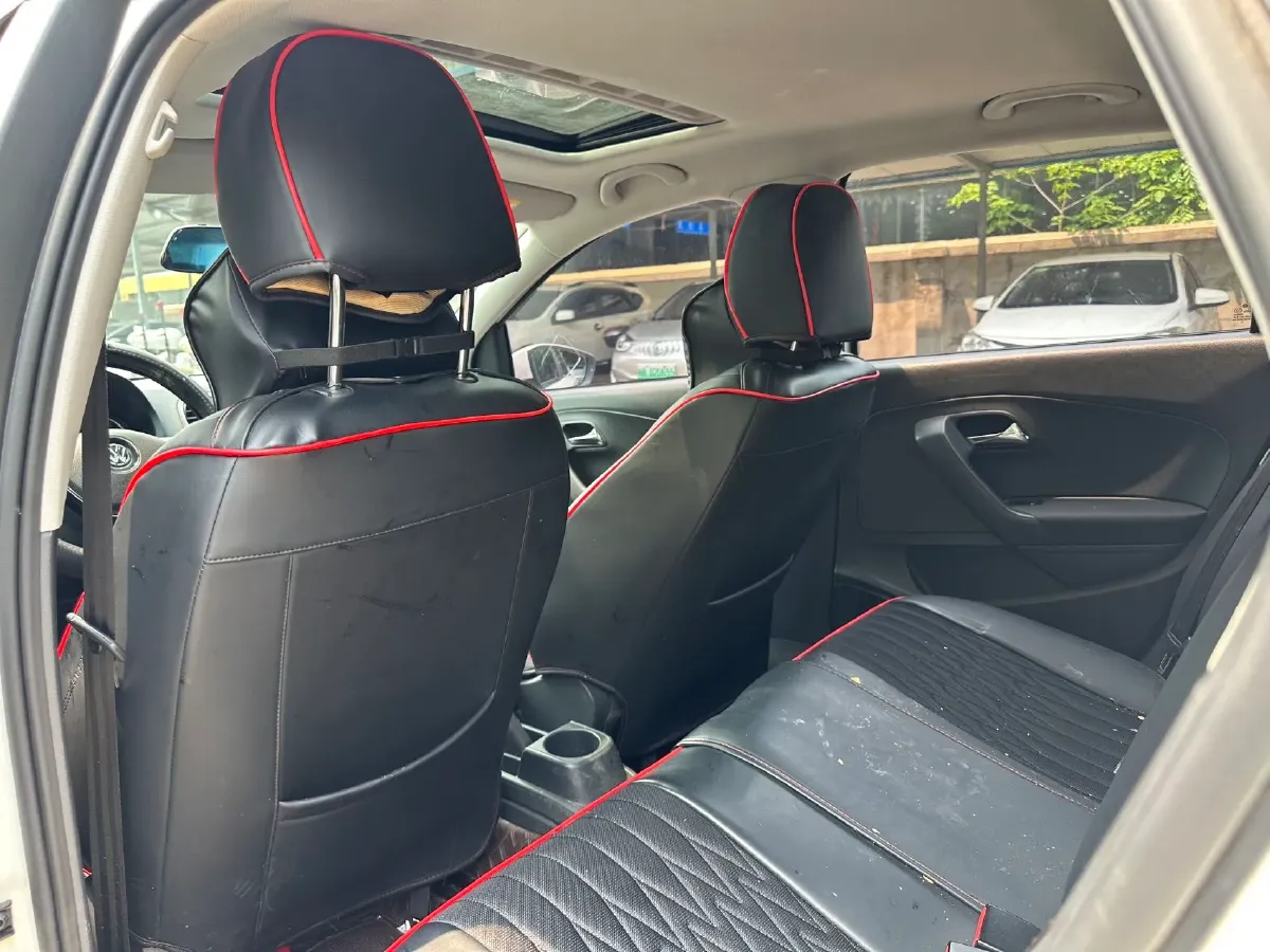 2016 Volkswagen Polo 1.6L 110HP L4 6AT,autocango,china used car exporter,china ev exporter,chinese used car exporter,chinese used ev exporter