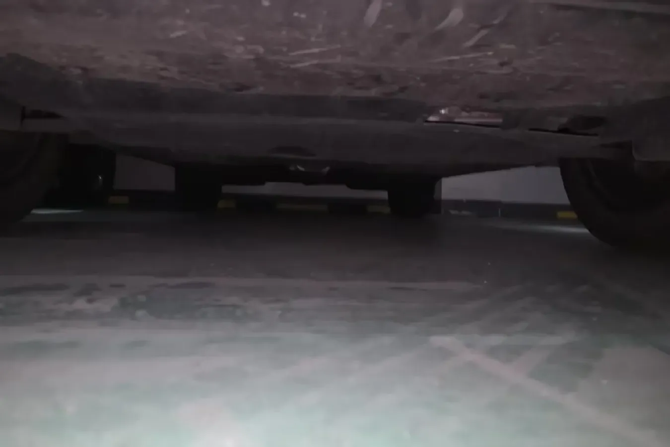 2024 Volkswagen Tiguan L 2.0T 186HP L4 7DCT,autocango,china used car exporter,china ev exporter,chinese used car exporter,chinese used ev exporter