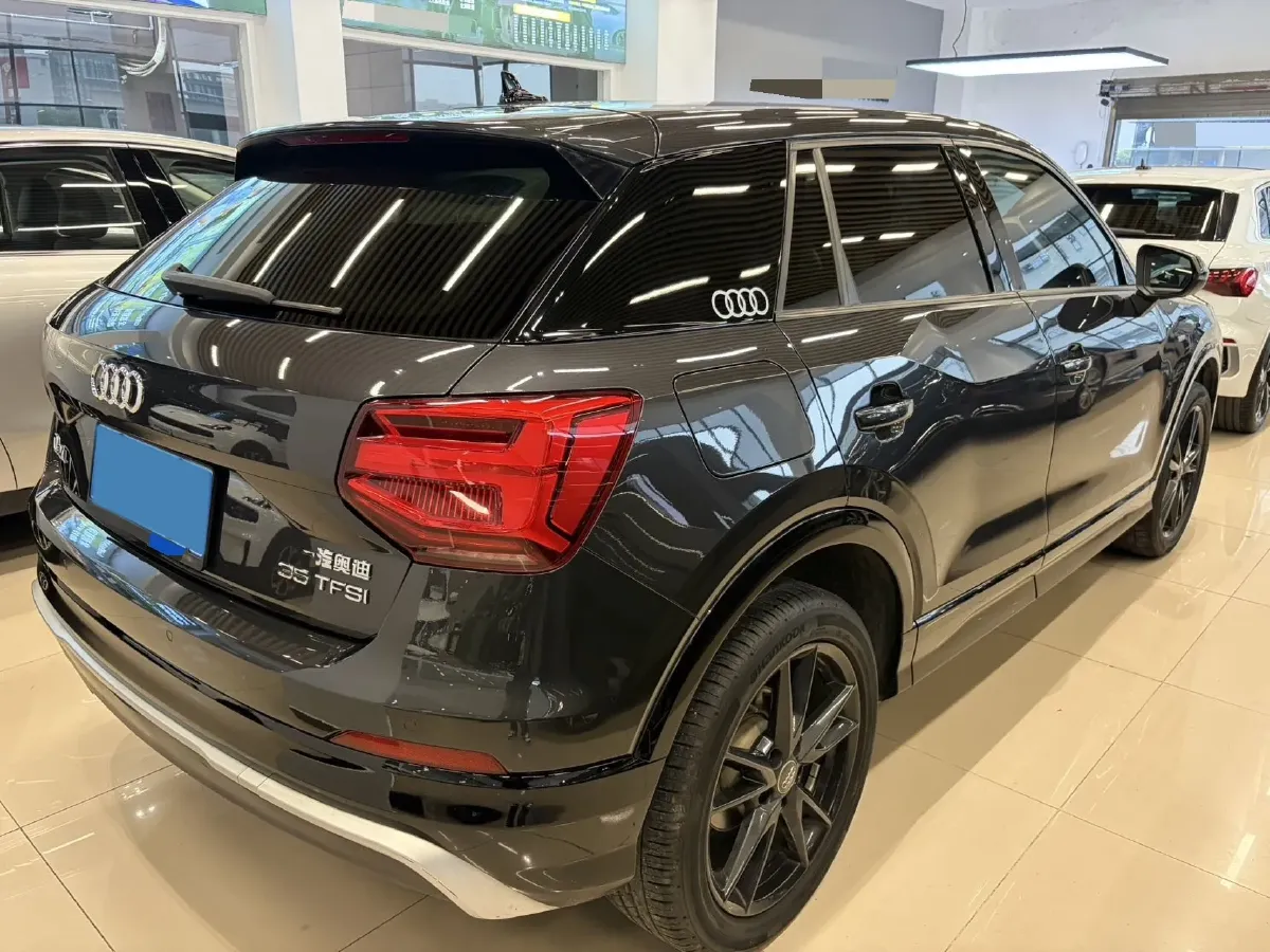 2021 Audi Q2L 1.4T 150HP L4 7DCT,autocango,china used car exporter,china ev exporter,chinese used car exporter,chinese used ev exporter